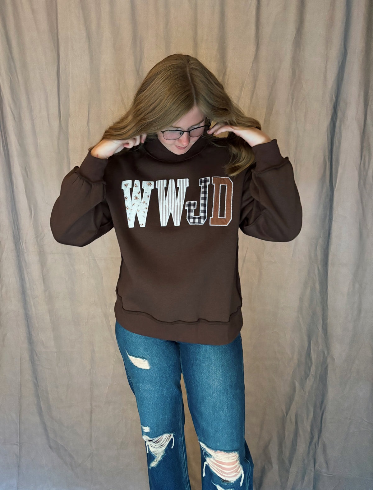 WWJD Mockneck