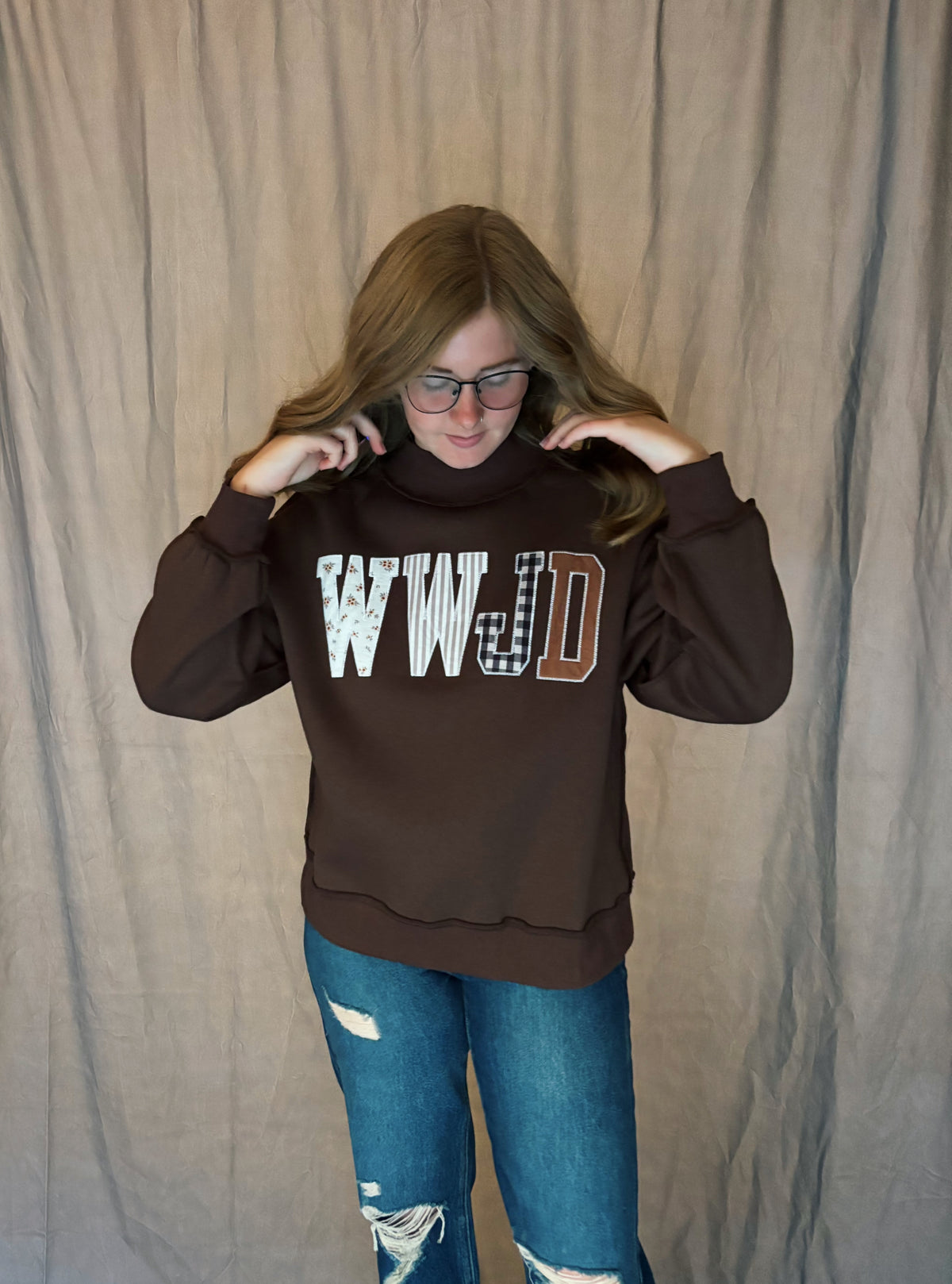 WWJD Mockneck